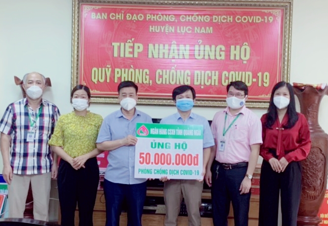 Ngân hàng chính sách tỉnh Quảng Ngãi ủng hộ 50 triệu đồng cho công tác phòng, chống dịch Covid-19...