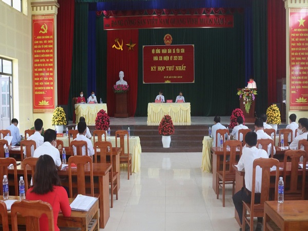 Hội đồng nhân dân xã Yên Sơn khóa XXII, nhiệm kỳ 2021 - 2026 tổ chức kỳ họp thứ nhất.