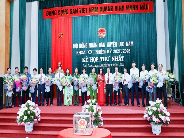 HĐND huyện Lục Nam khóa XX, nhiệm kỳ 2021-2026, tổ chức kỳ họp thứ nhất