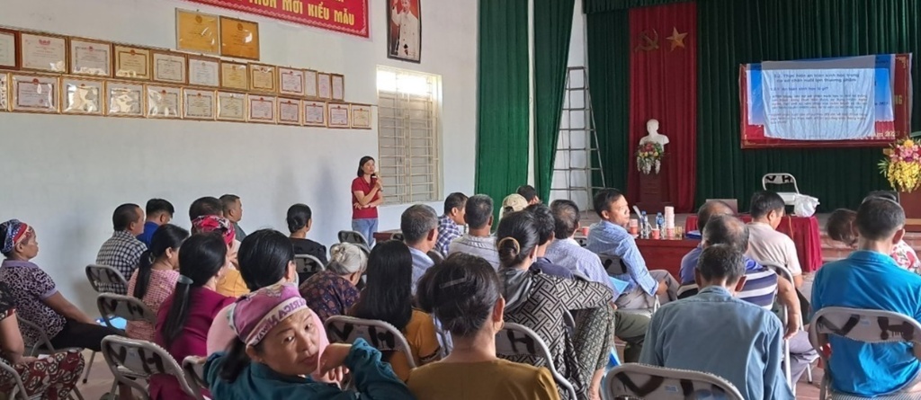 Hội Nông dân xã Việt Ngọc tập huấn chăn nuôi lợn thịt an toàn sinh học cho nông dân