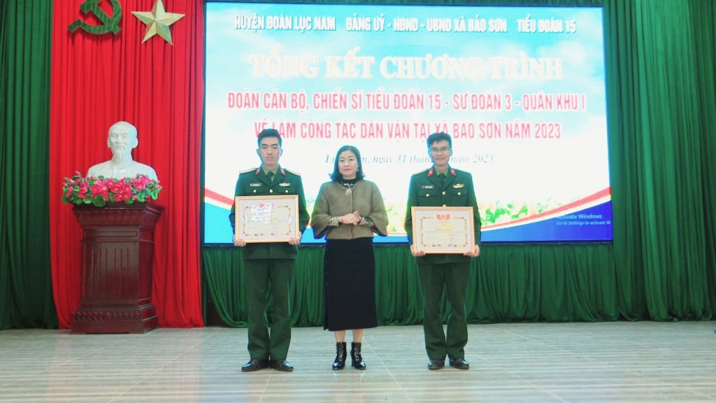 Tổng kết chương trình đoàn cán bộ, chiến sỹ Tiểu đoàn 15 về làm công tác dân vận tại xã Bảo Sơn