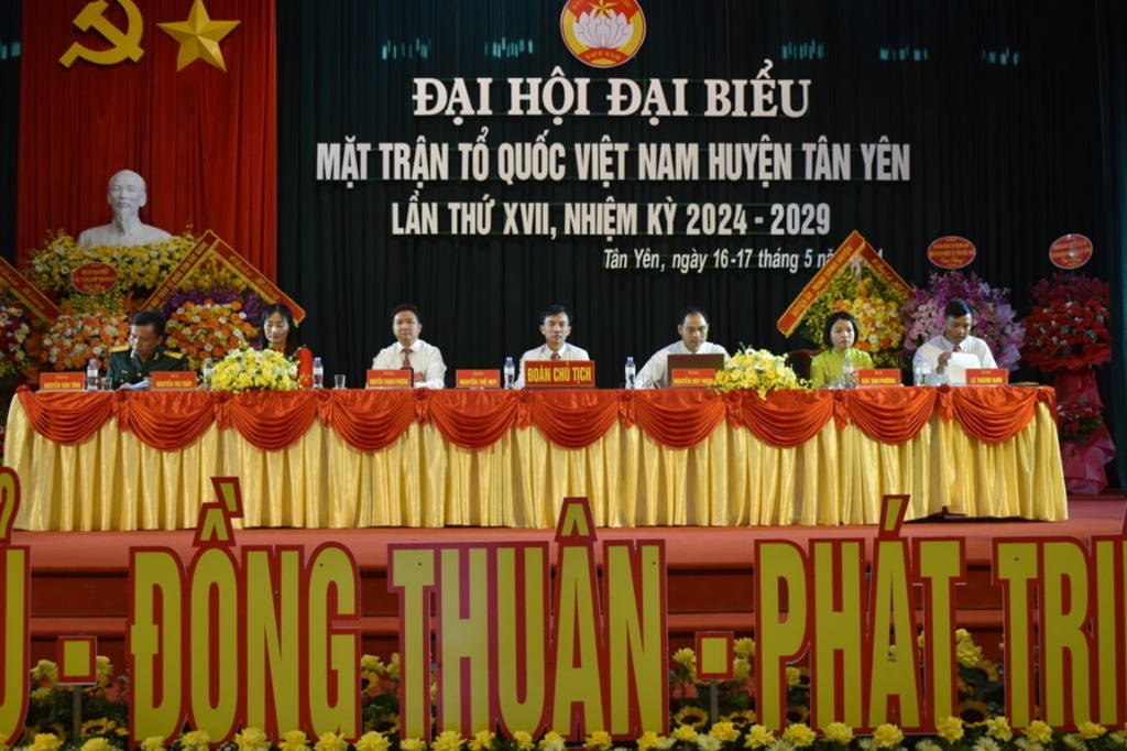 Đại  hội đại biểu MTTQ huyện Tân Yên lần thứ XVII nhiệm kỳ 2024-2029|https://lucnam.bacgiang.gov.vn/web/huyen-tan-yen/chi-tiet-tin-tuc/-/asset_publisher/Enp27vgshTez/content/-ai-hoi-ai-bieu-mttq-huyen-tan-yen-lan-thu-xvii-nhiem-ky-2024-2029